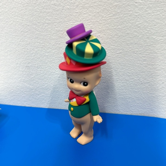 Sonny Angel Wonderland Series āMad Hatterā 2020 - Picture 3 of 4